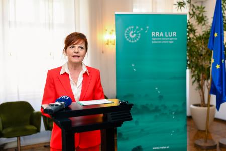 E-kolesa_Regijski sporazum_dir. mag. Lilijana Madjar_RRAL LUR_Foto Urša Peršič-3